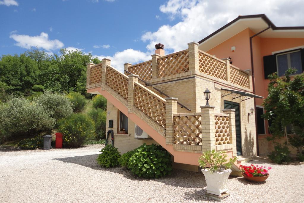 Casa Adriana Apartment Penne Bagian luar foto